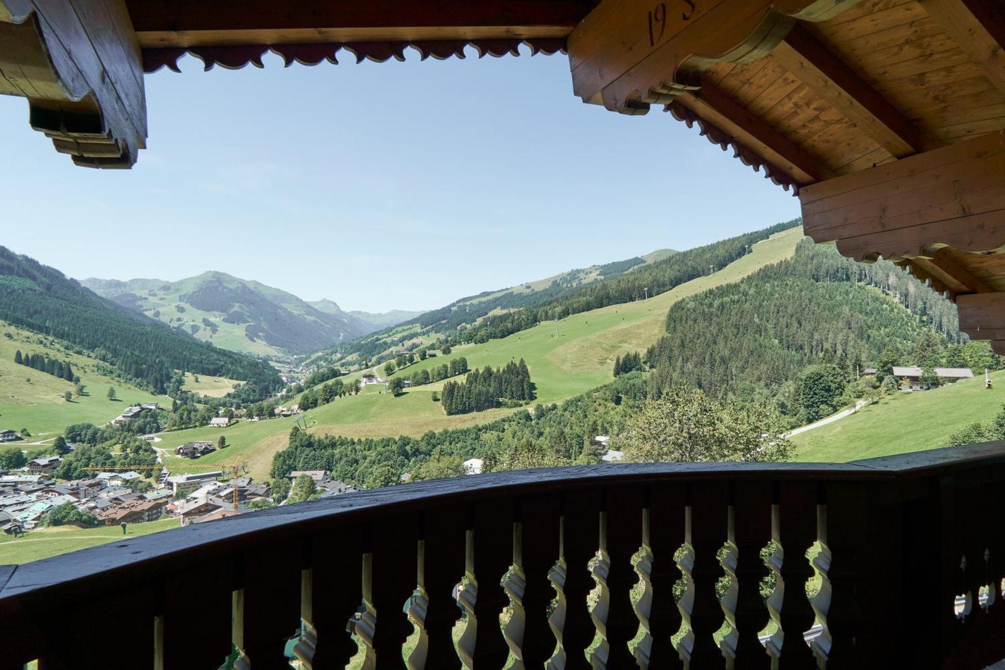 Landhaus Saalbach - Joker Card Included In Summer Bed & Breakfast Bilik gambar